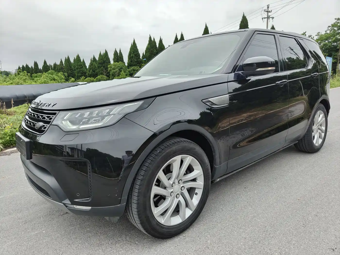 Land Rover Discovery 2017 3.0 SC V6 HSE фото 2