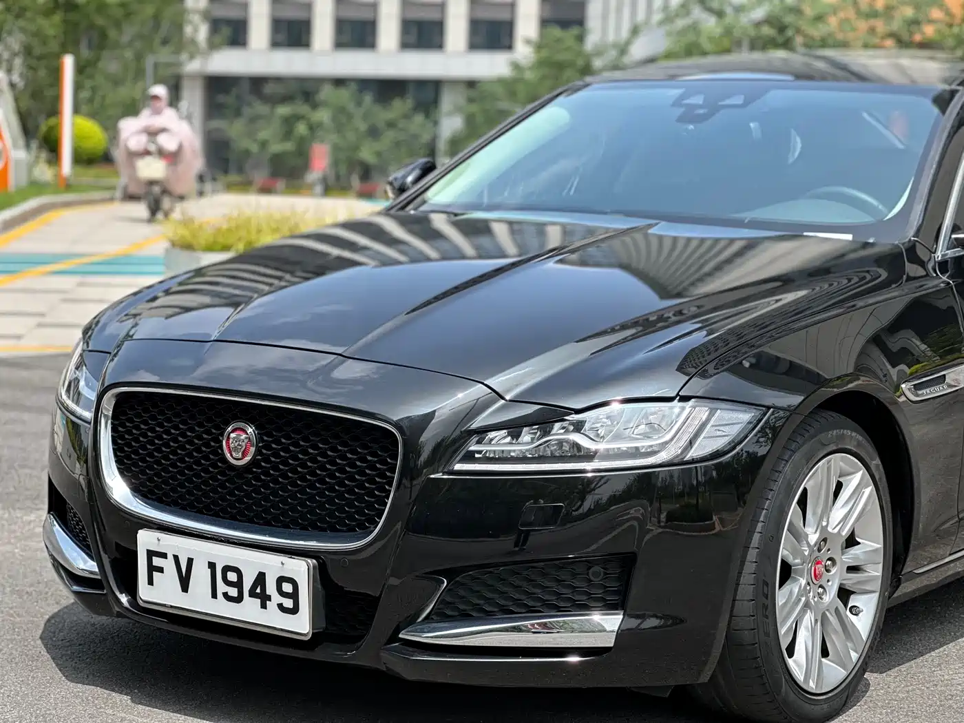 Jaguar XFL 2018 XFL 2.0T 250PS Luxury фото 3