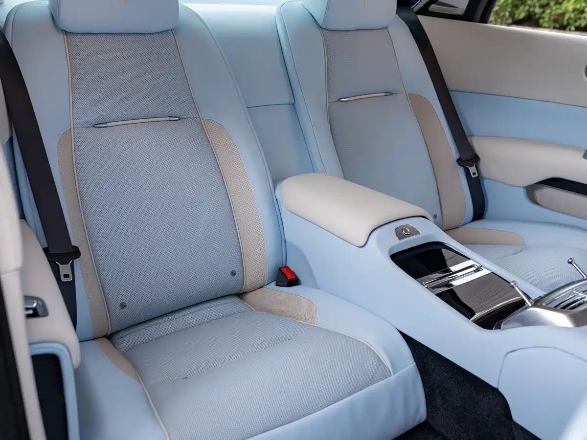 Фото 22 - Rolls-Royce Wraith