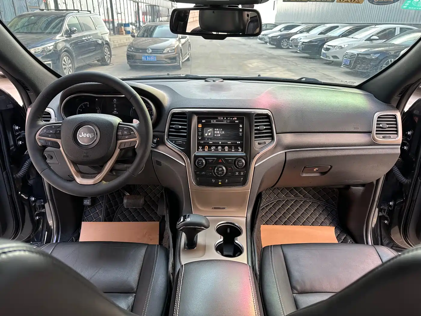 Фото 10 - Jeep Grand Cherokee (Import)