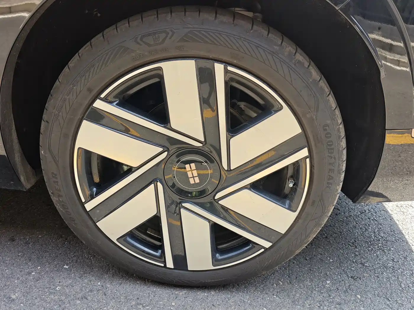 Geely Galaxy Galaxy M9 2026