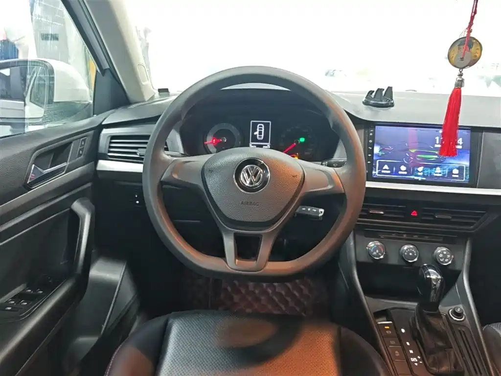 Volkswagen Lavida 2019 1.5L Automatic Trend Edition China VI фото 11