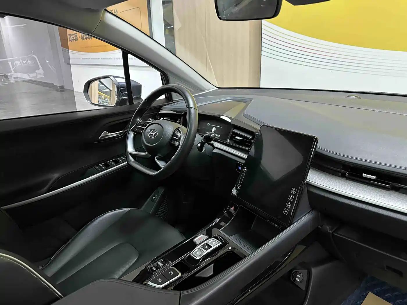 Hyundai Custo 2024 2021 270TGDi Premium LUX