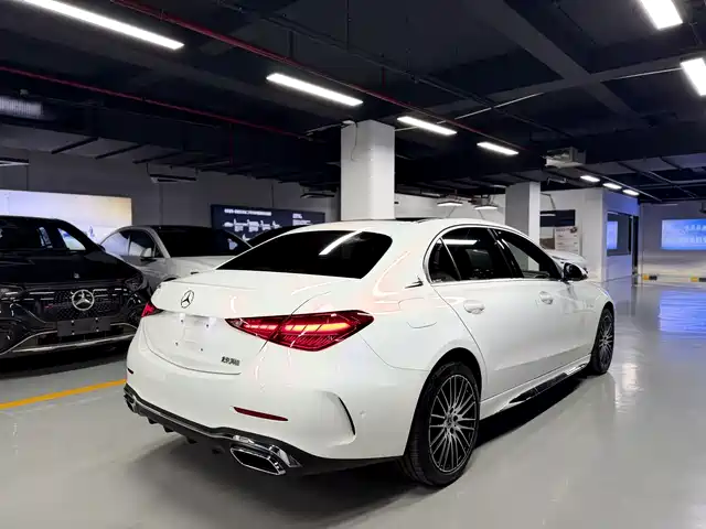 Mercedes-Benz C-Class 2024 C 260 L Sport — фото 4