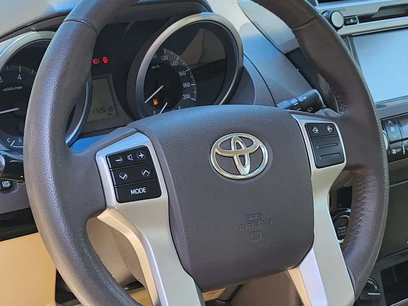 Toyota Prado 2016 2.7L Auto Standard Edition фото 7