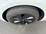 Фото 4 - Tesla Model 3