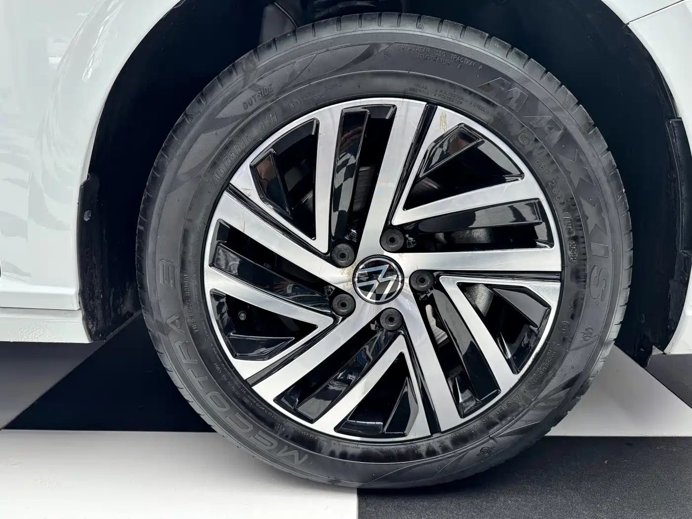 Volkswagen Lavida 2022 280TSI DSG Comfort Edition фото 5