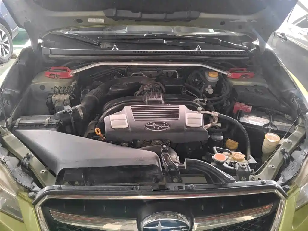 Subaru XV 2015 2.0i Special Sport Edition фото 17