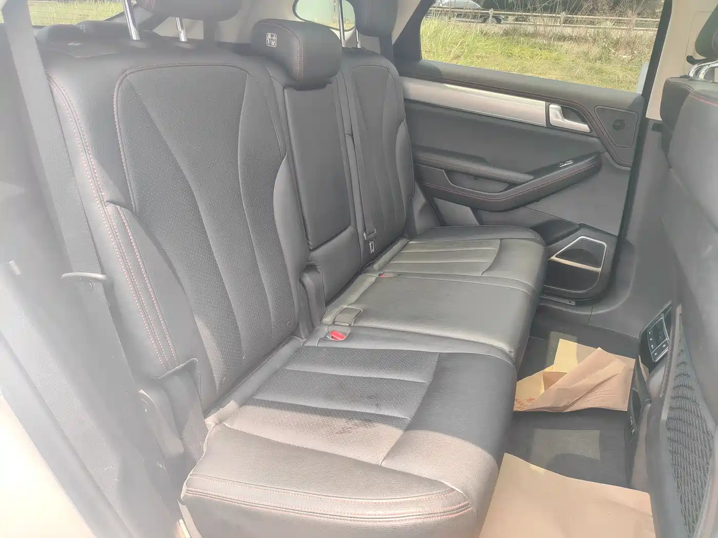 BYD Tang New Energy 2018 DM 2.0T AWD Smart Connection Enjoy Edition 7-Seater China V фото 18