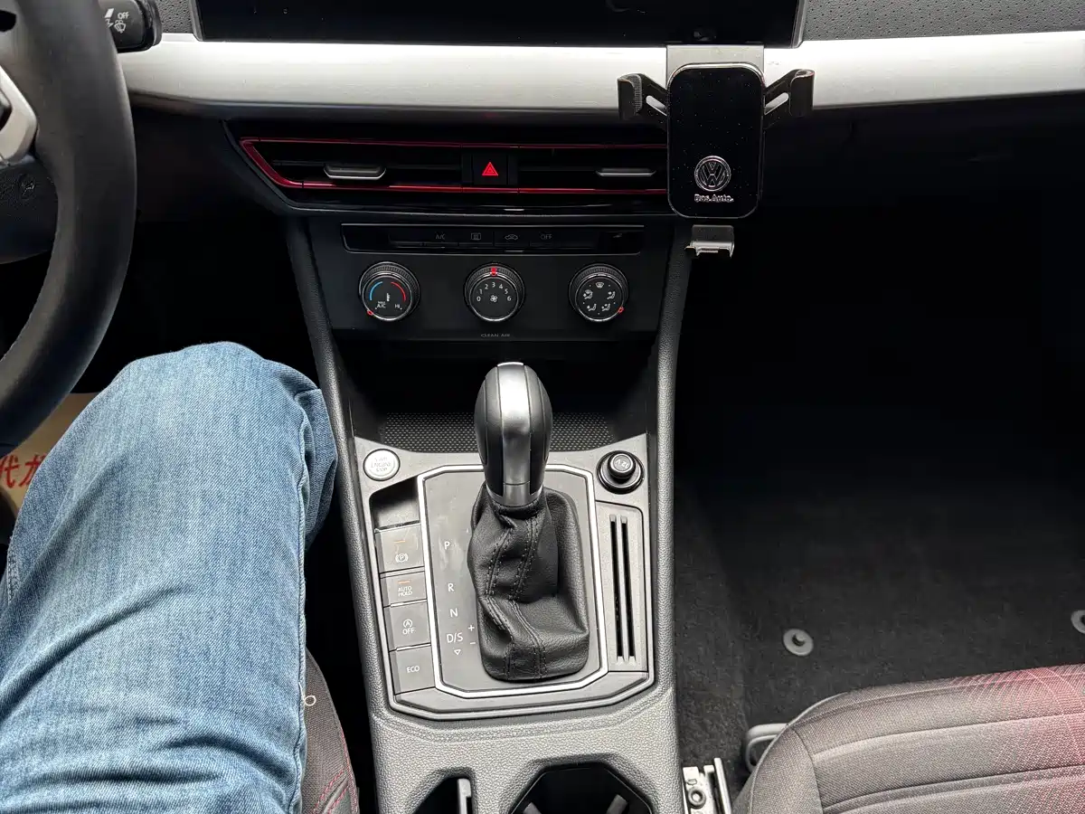 Volkswagen Lavida 2022 280TSI DSG Comfort Edition фото 14