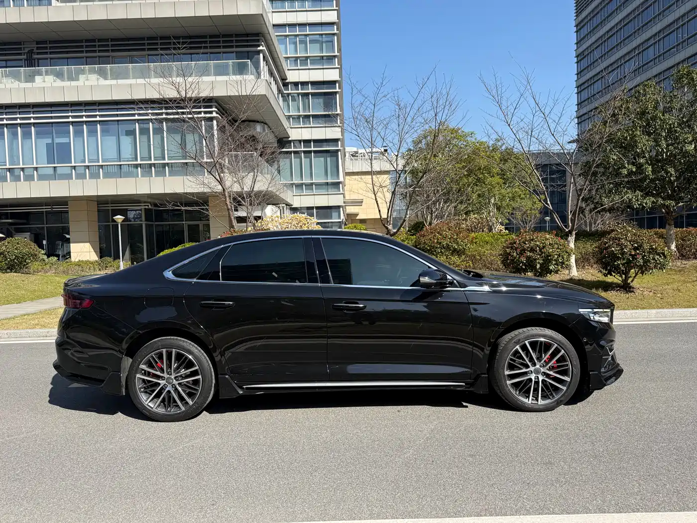 GEELY AUTOMOBILE XINGRUI