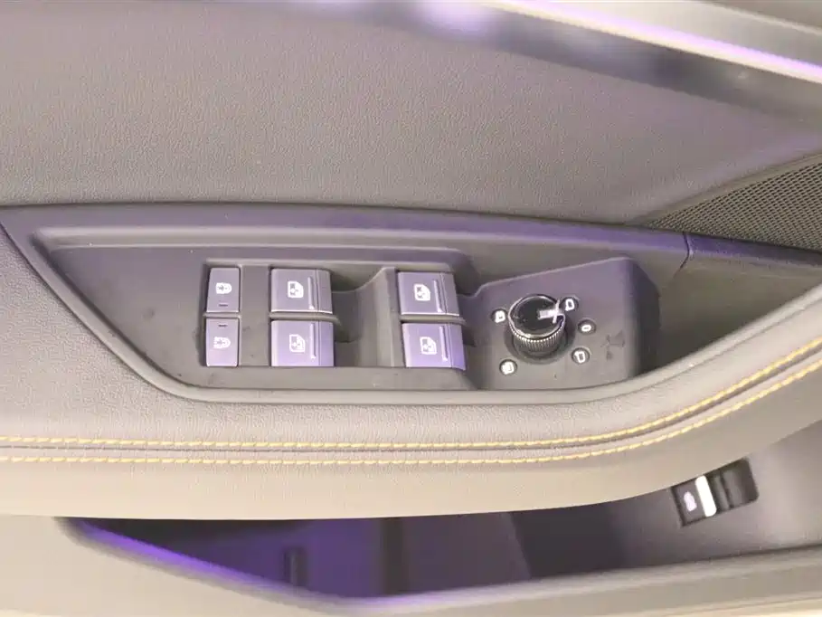 Audi e-tron 2021 50 quattro Luxury фото 13