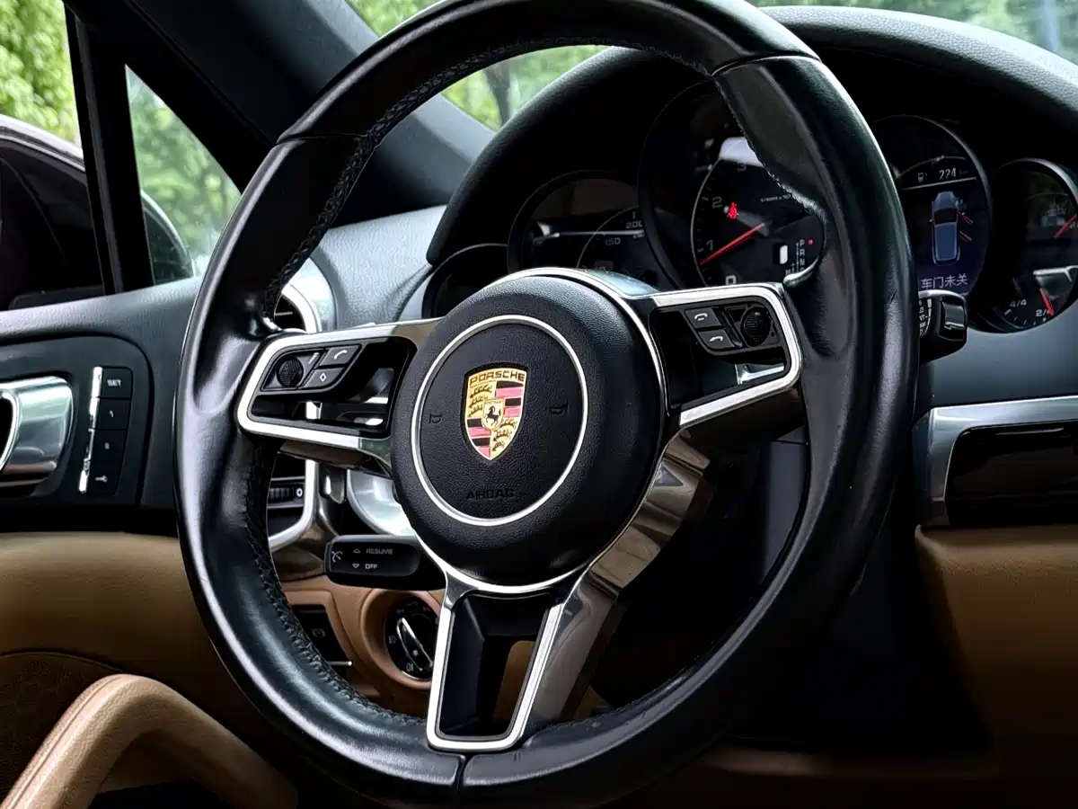 Porsche Cayenne 2015 Cayenne 3.0T фото 7