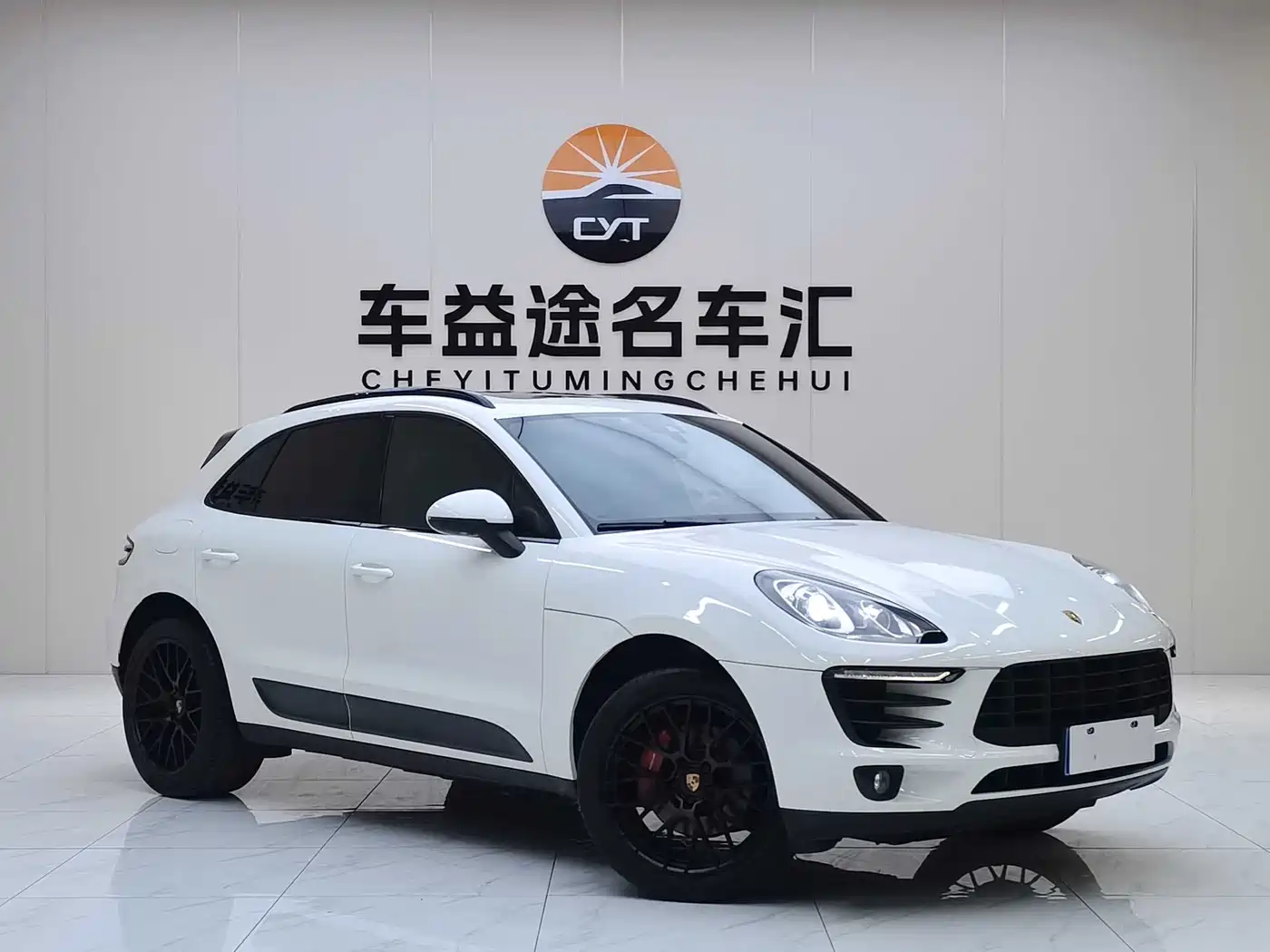 Porsche Macan 2017 Macan 2.0T фото 5