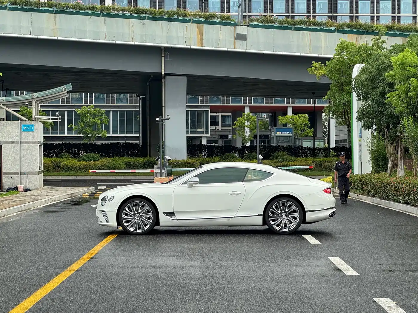 Фото 5 - Bentley Continental