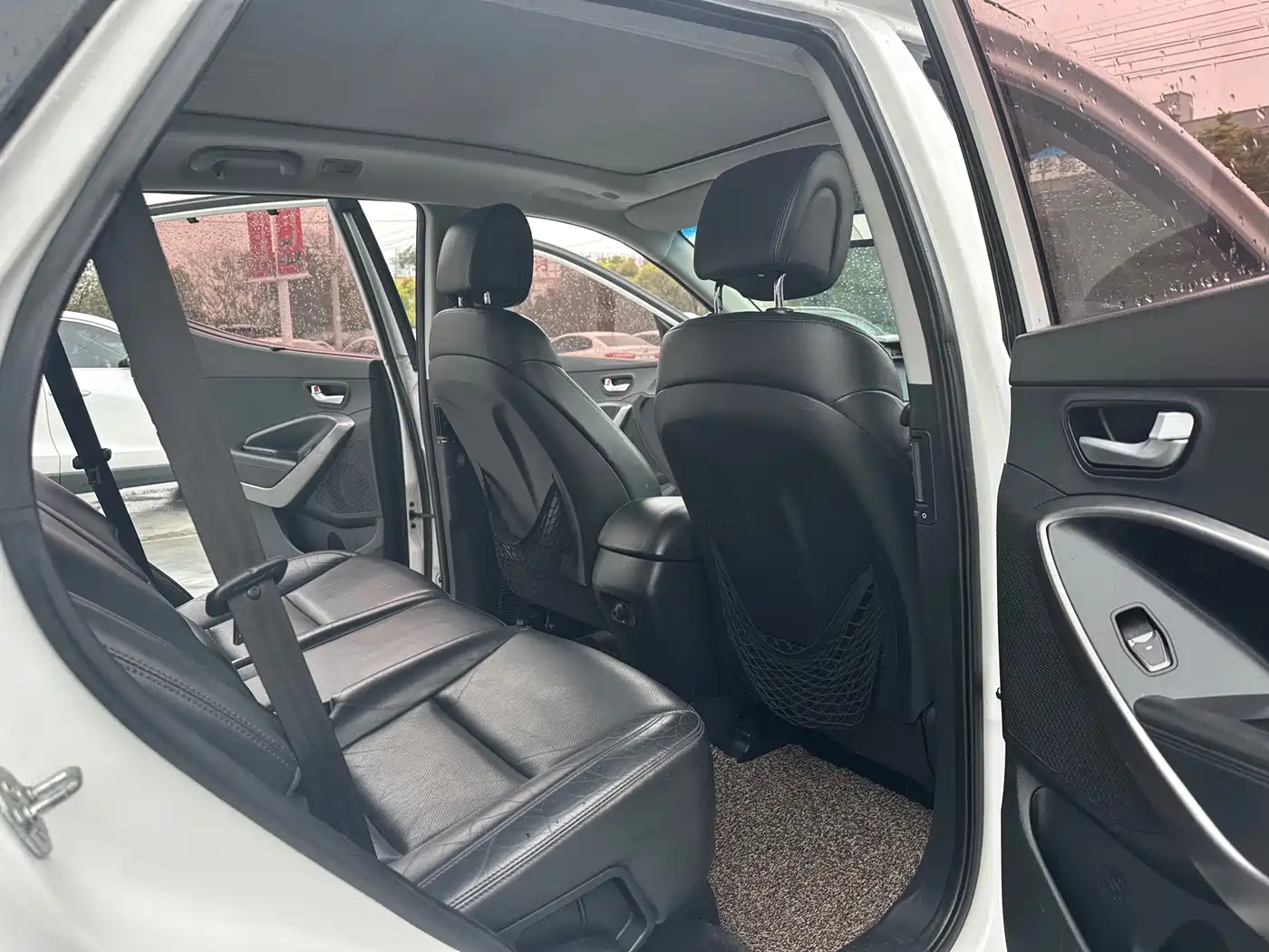 Hyundai Santa Fe 2015 2.0T Automatic 2WD Smart 5-Seater фото 8
