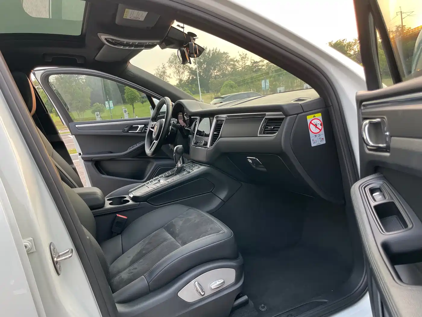 Porsche Macan 2017 Macan 2.0T фото 12