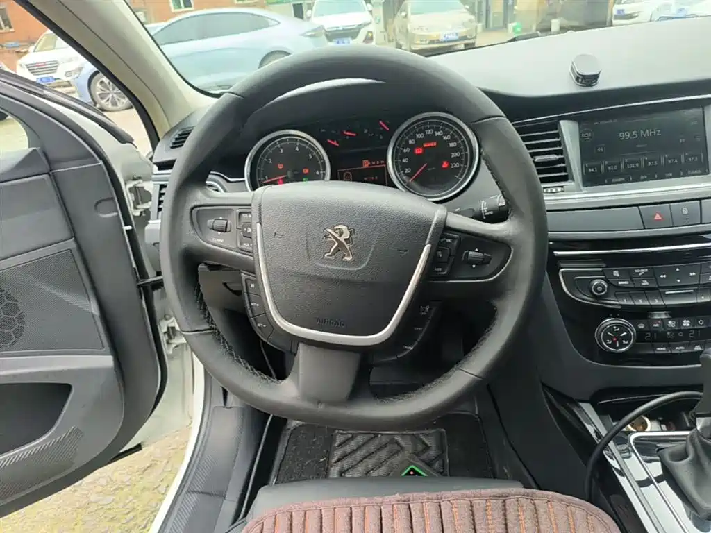 Peugeot 508 2015 1.6THP Auto Excellence Edition фото 11