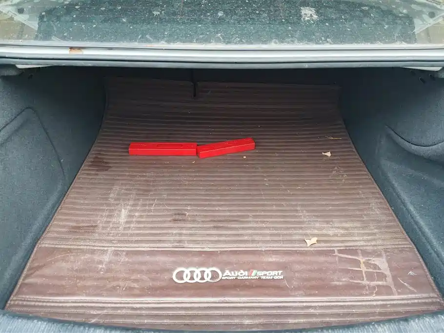 Audi A4L 2016 35 TFSI Collector's Edition Automatic Standard фото 4