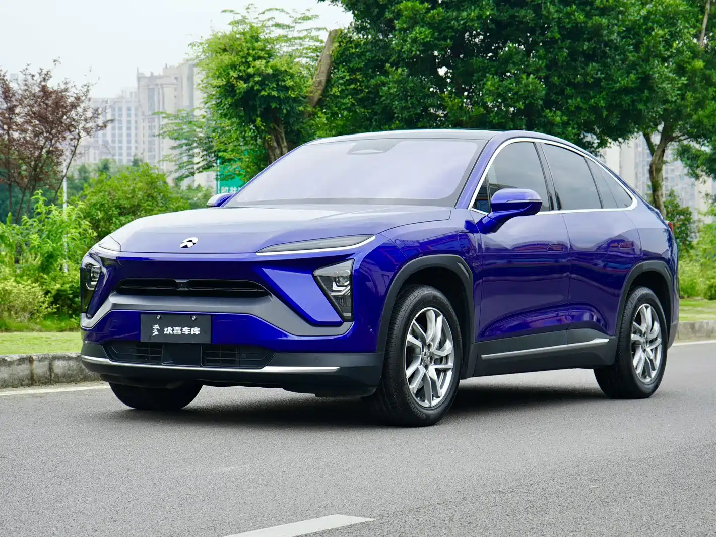 Фото 1 - NIO EC6