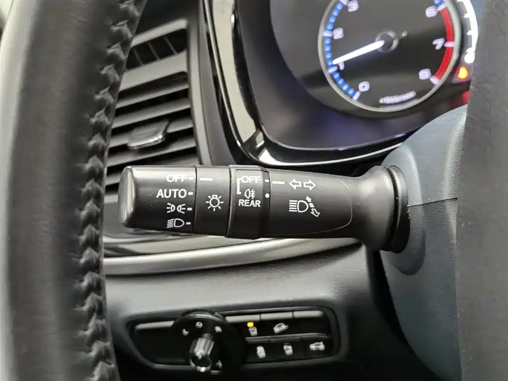 GAC Trumpchi Trumpchi M8 2020 Pilot 390T Ultimate Edition фото 21