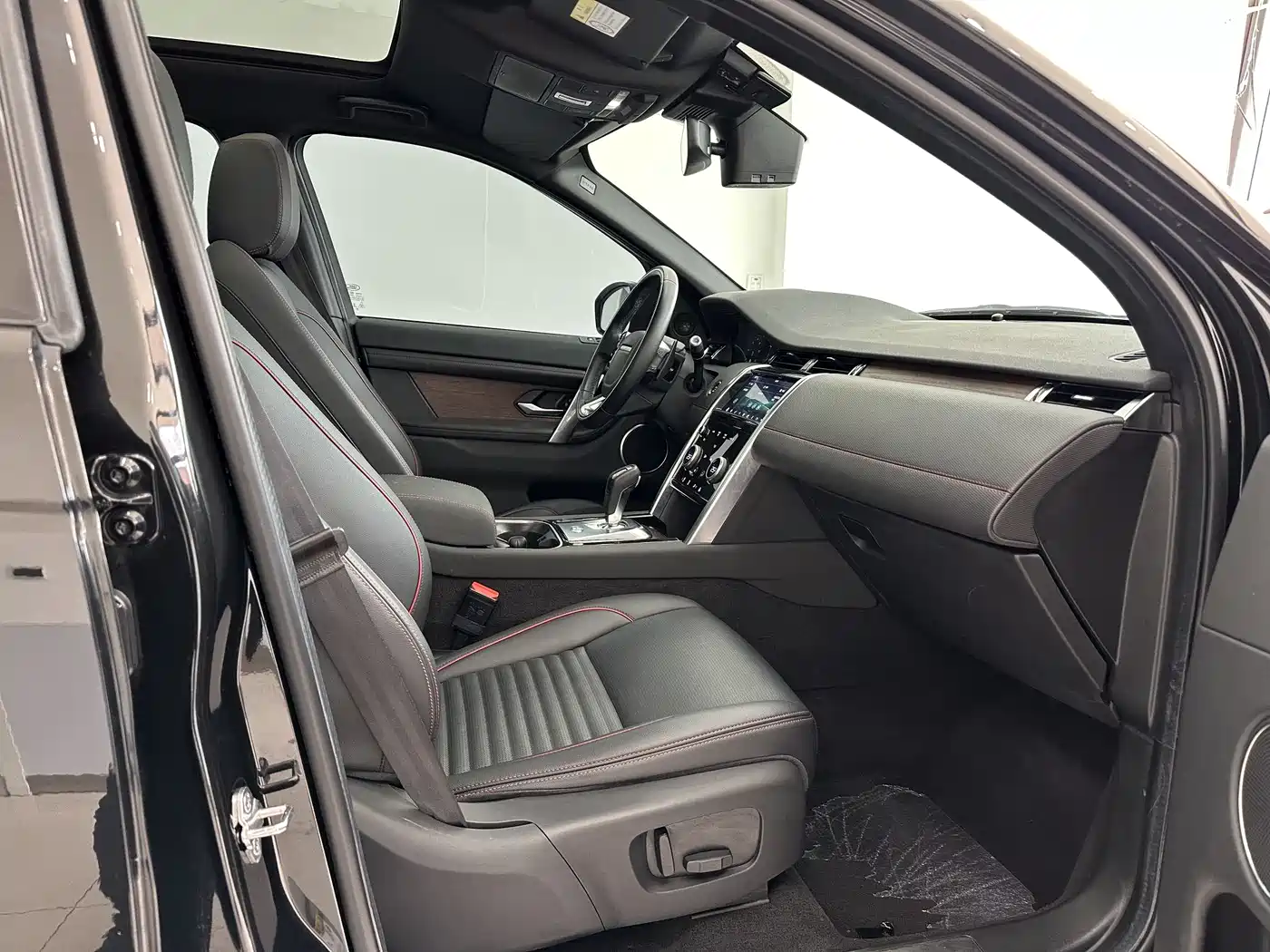 LAND ROVER DISCOVER SPORTS