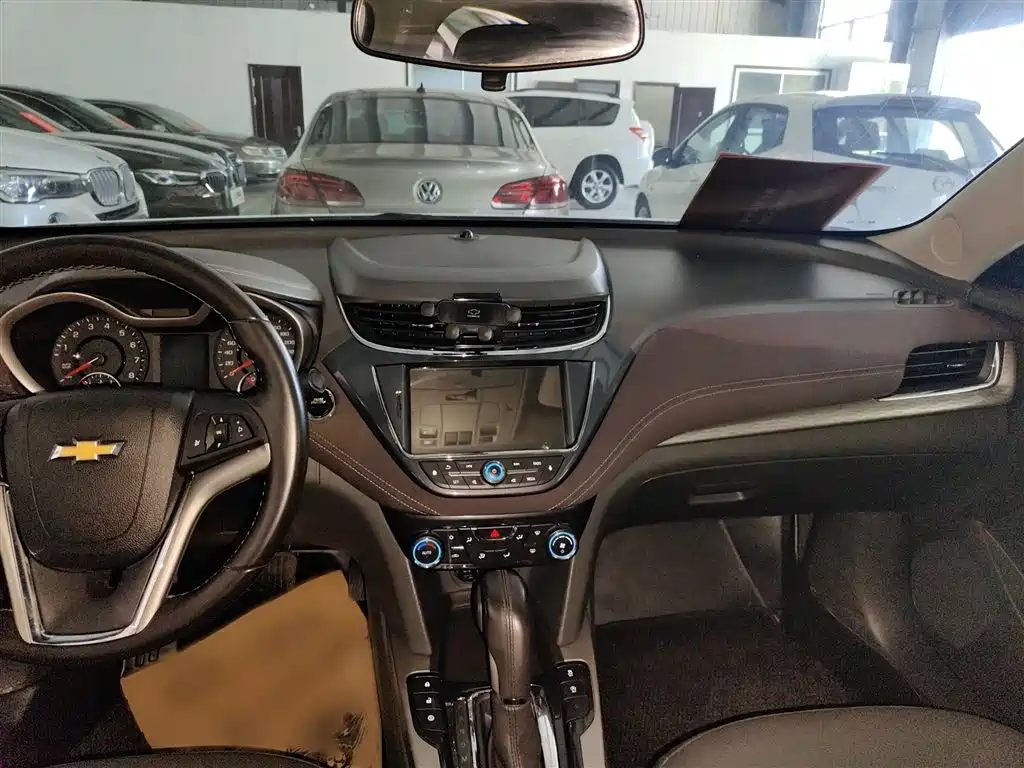 Chevrolet Malibu 2018 530T Automatic Luxury Edition фото 10