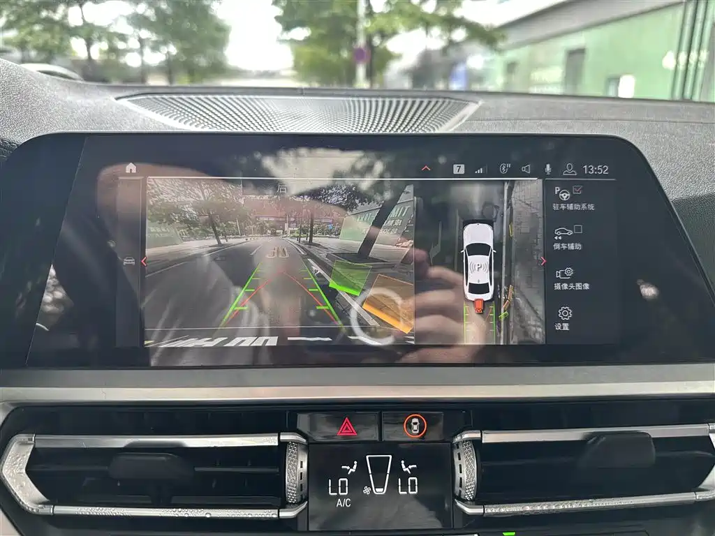 BMW 3 Series 2020 325Li M Sport Black Night Package фото 16