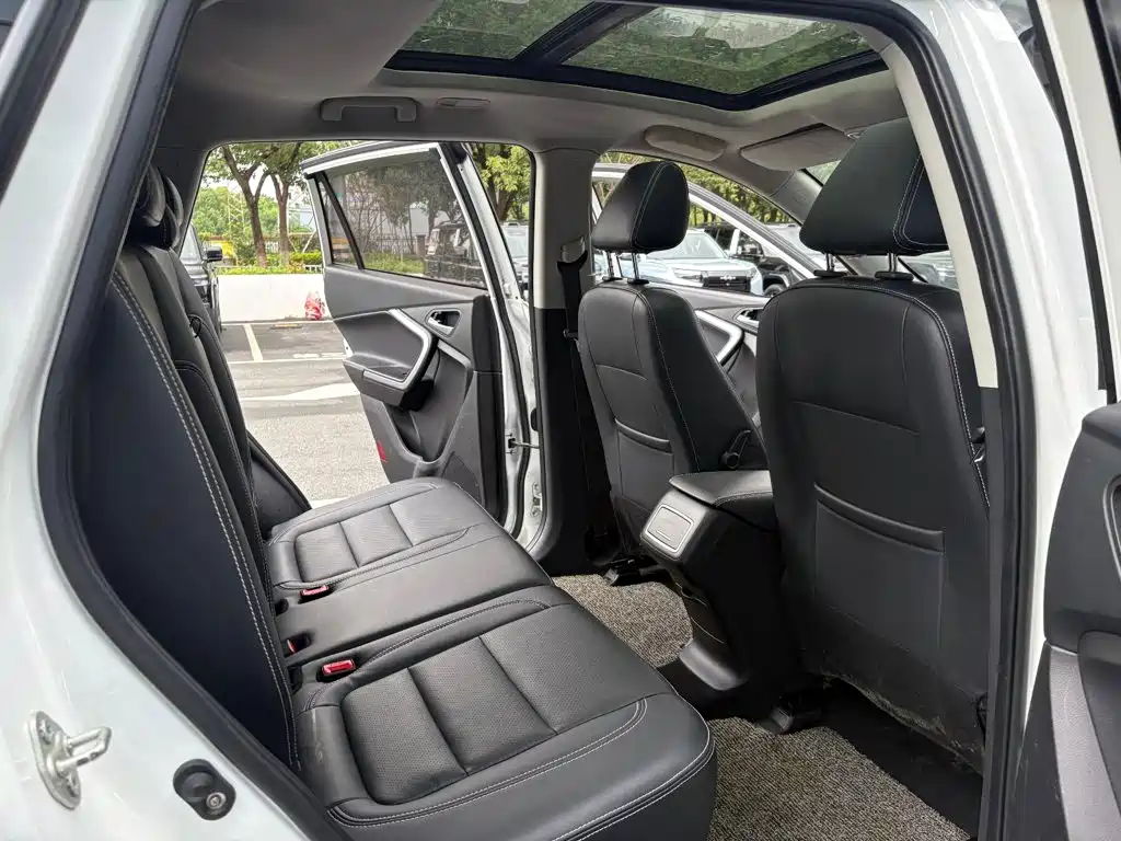 BAIC Huansu S6 2016 2017 1.5T CVT Delight