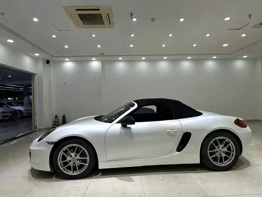 Porsche Boxster 2013 Boxster 2.7L фото 3