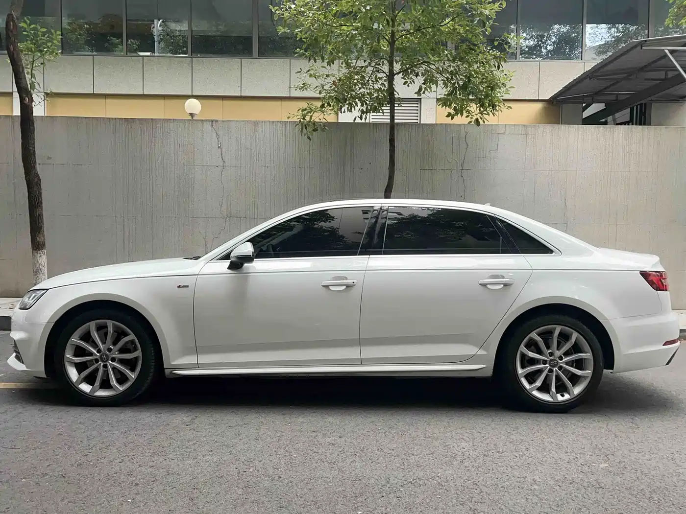 Audi A4L 2018 30th Anniversary 40 TFSI Fashion фото 7