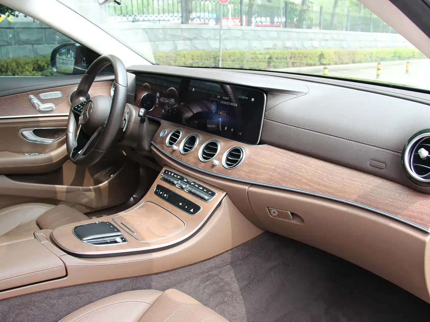 Mercedes-Benz E-Class 2022 Facelift E 260 L 4MATIC фото 13