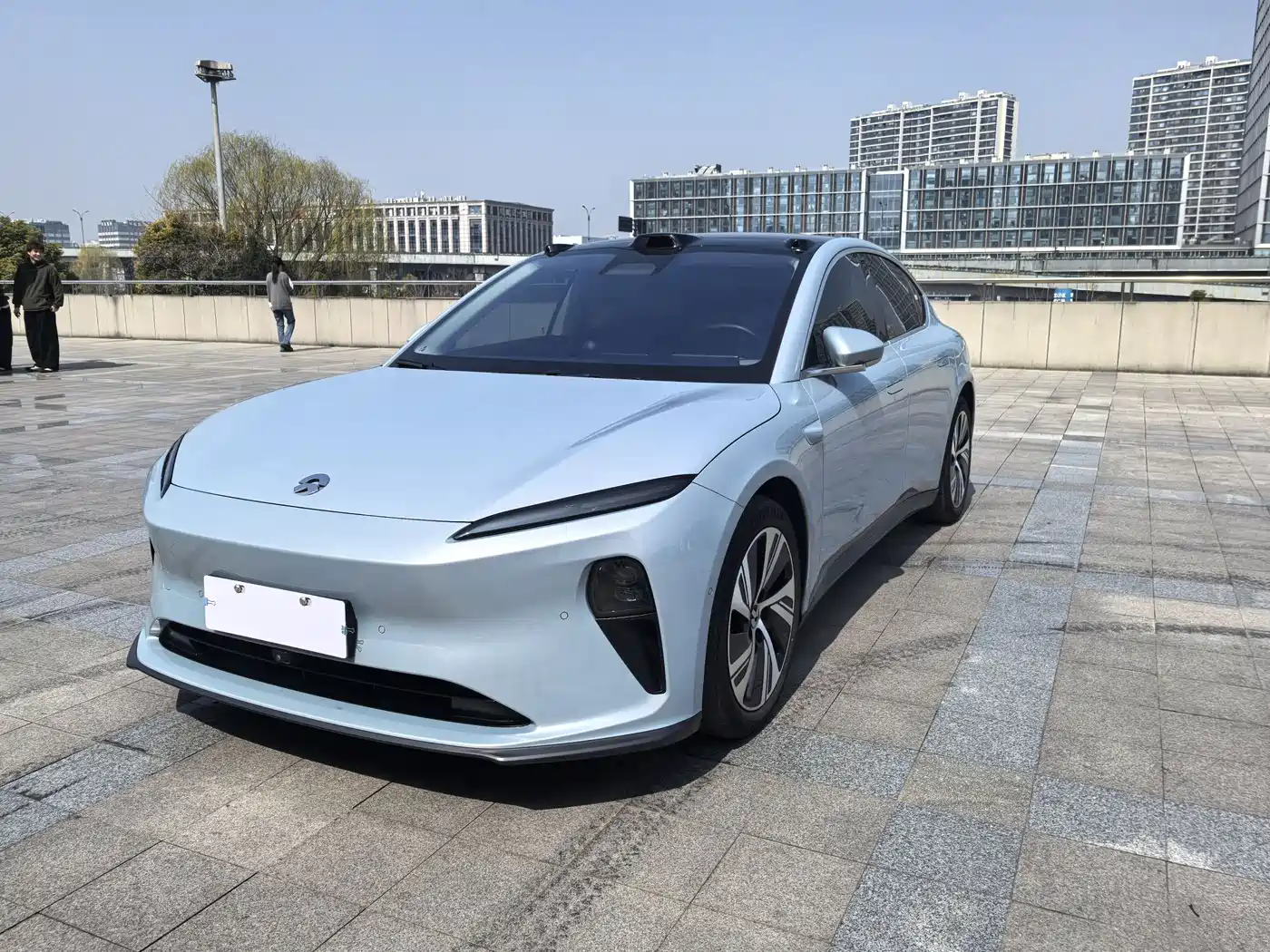 NIO NIO ET5