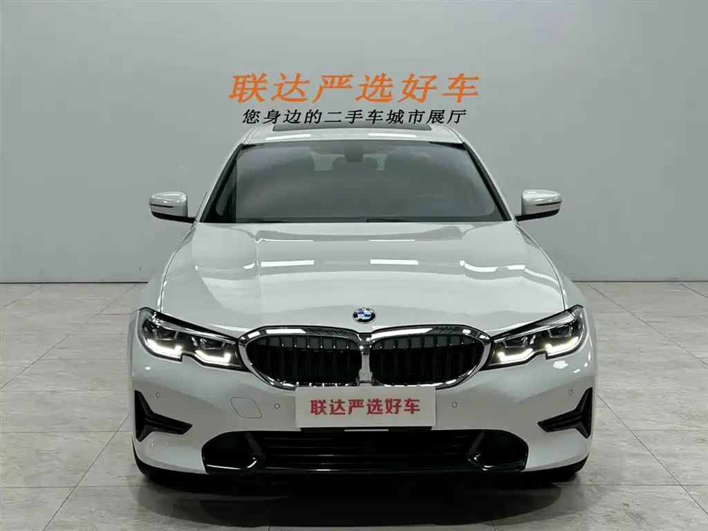 BMW 3 Series 2022 320i Sport Package фото 22