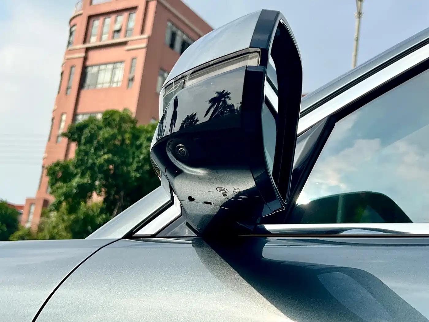 Geely Galaxy Galaxy Starship 7 EM-i 2025 120km Navigation Edition фото 9