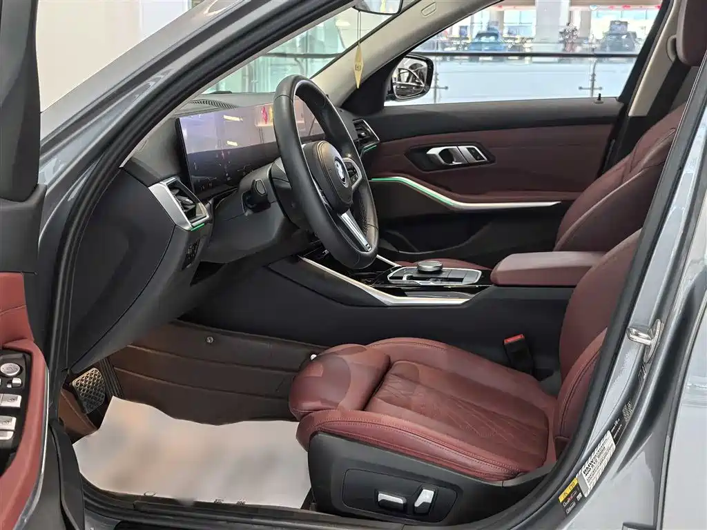 BMW i3 2022 eDrive 35 L фото 4