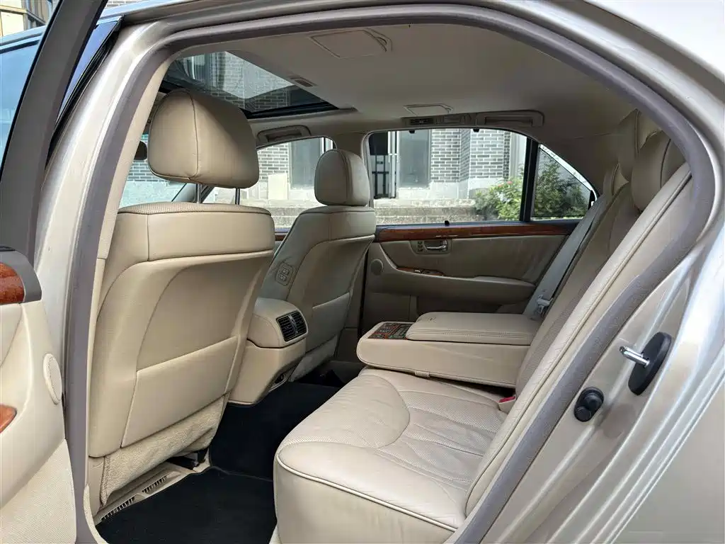Lexus LS 2005 2005 430
