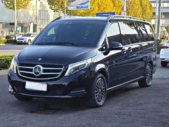 MERCEDES-BENZ V CLASS