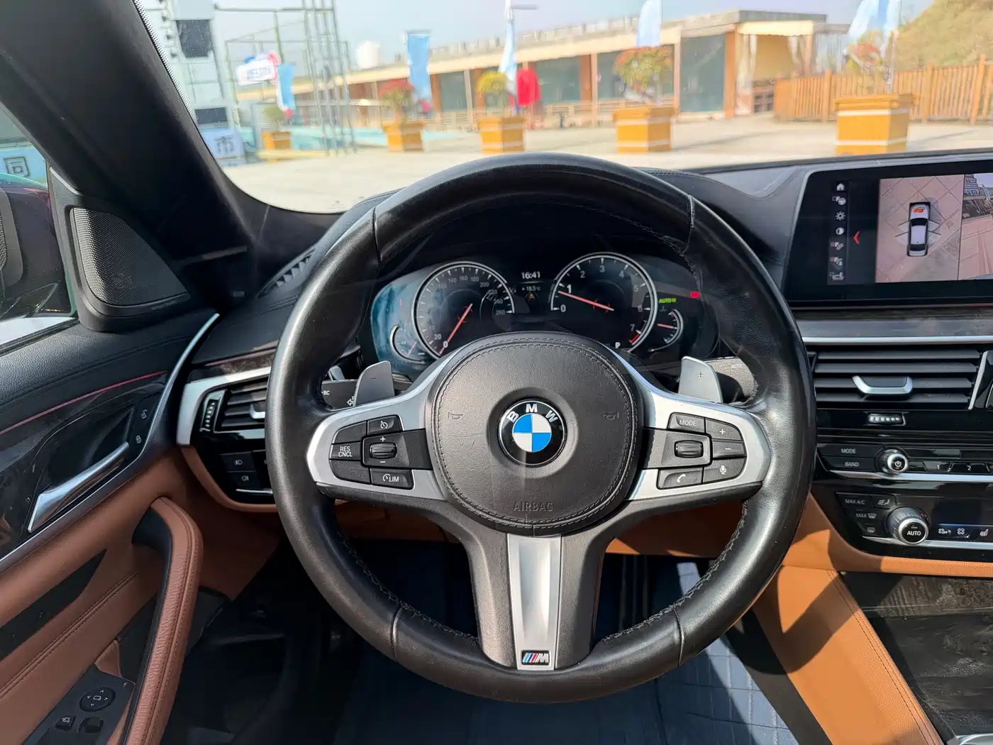 BMW 5 Series 2018 530Li Premium M Sport Package фото 8
