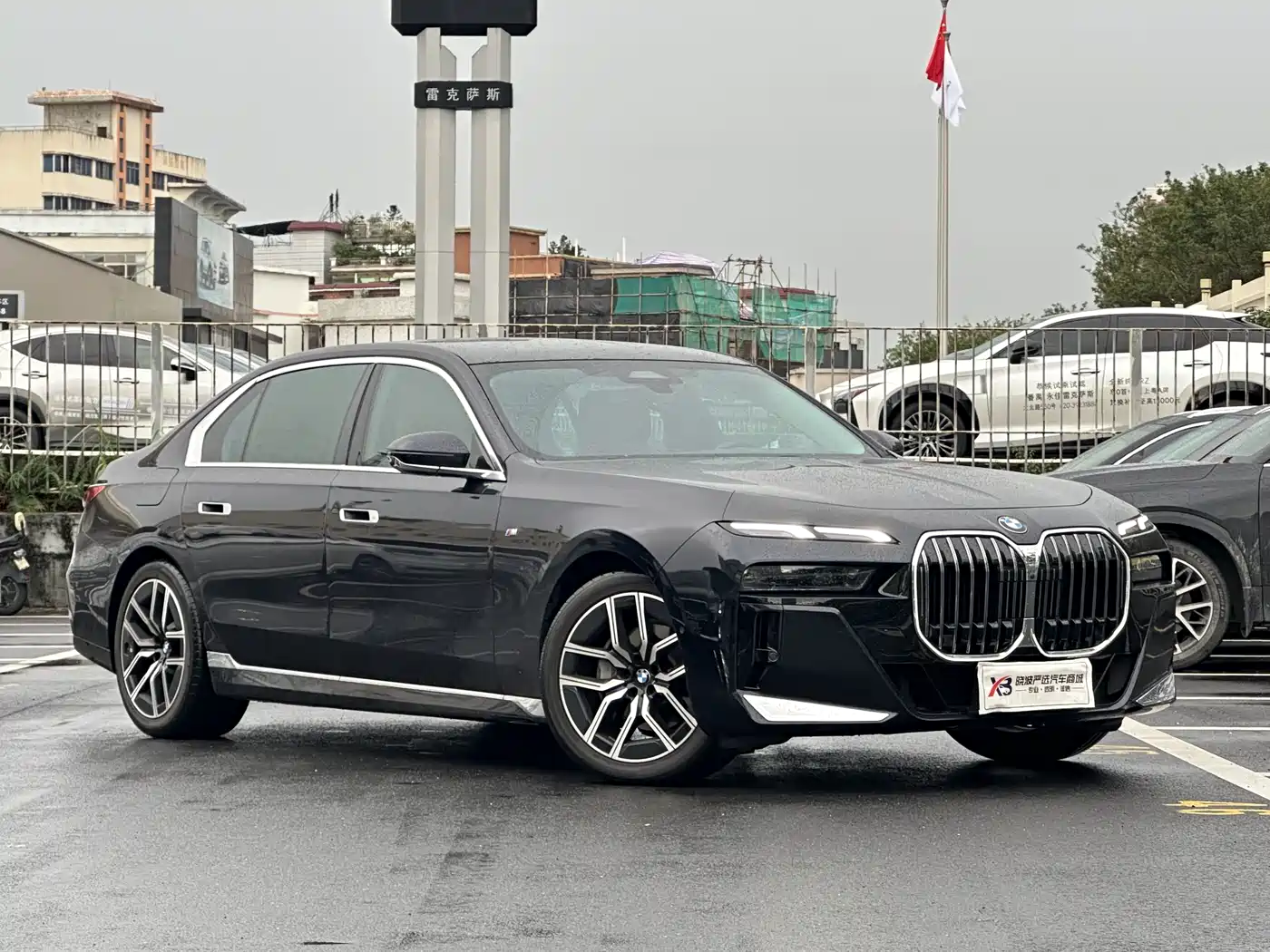 BMW 7 Series 2023 Model 735Li M Sport Package фото 2