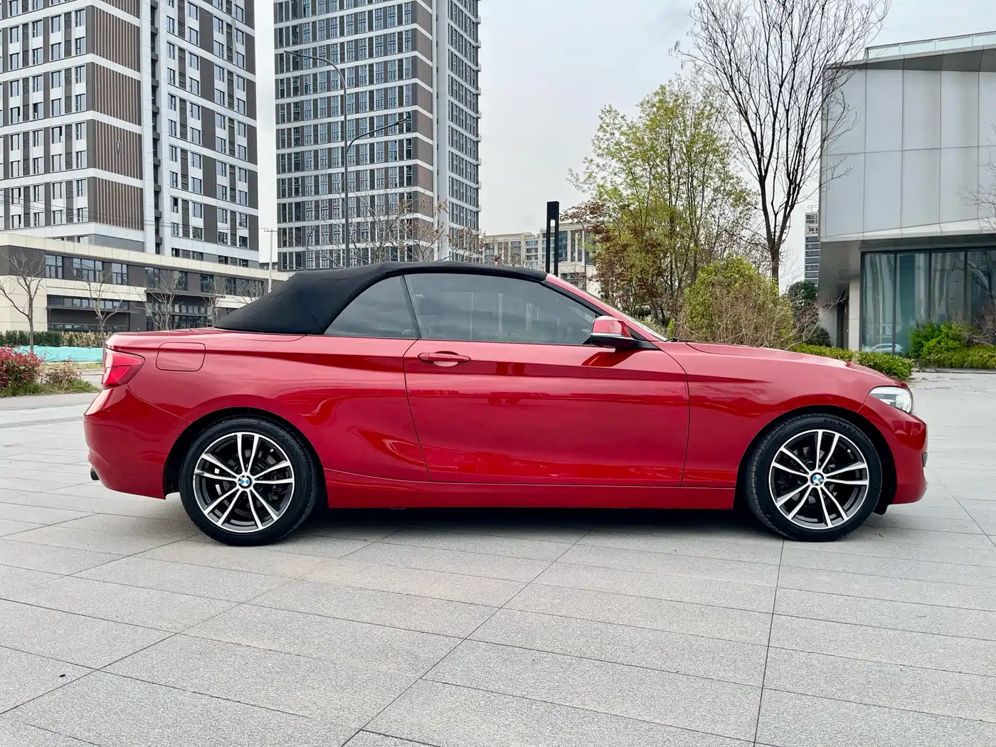 BMW 2 Series (Import) 2018 220i Convertible Coupe Sport Design Package фото 19