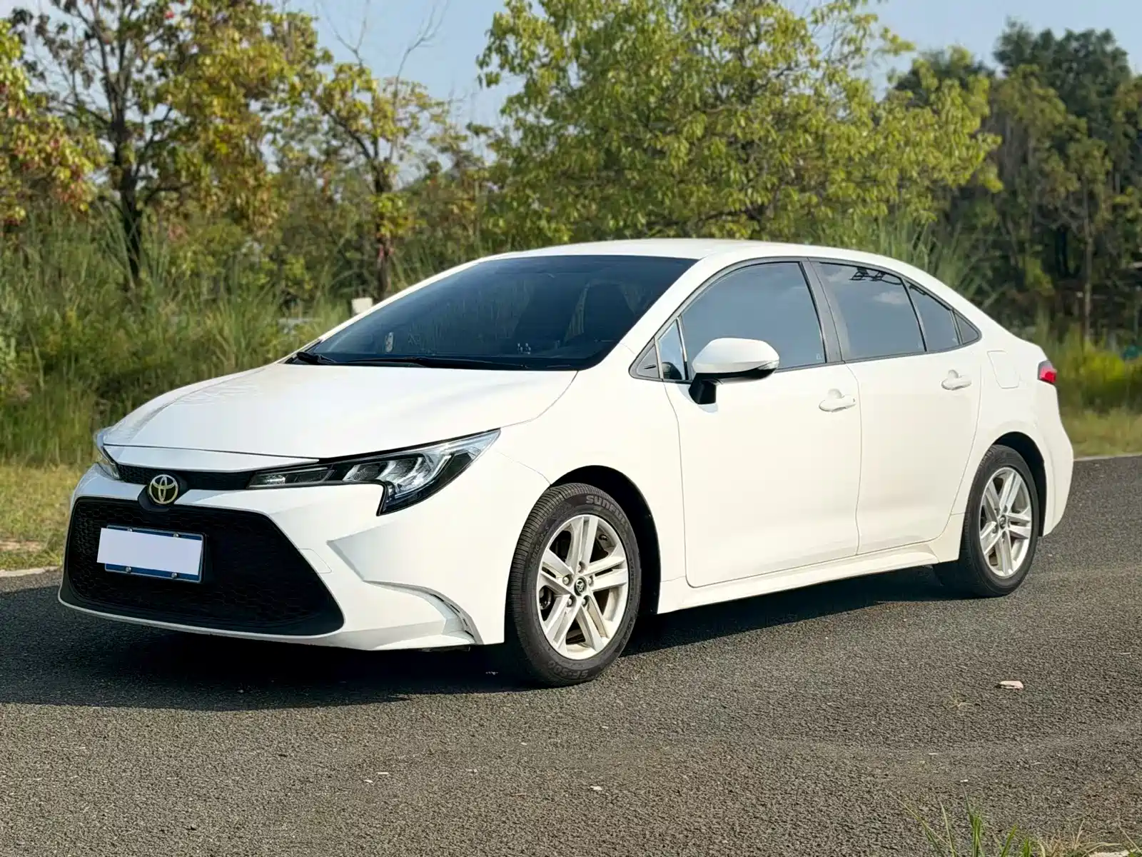 Photo 1 - Toyota Levin