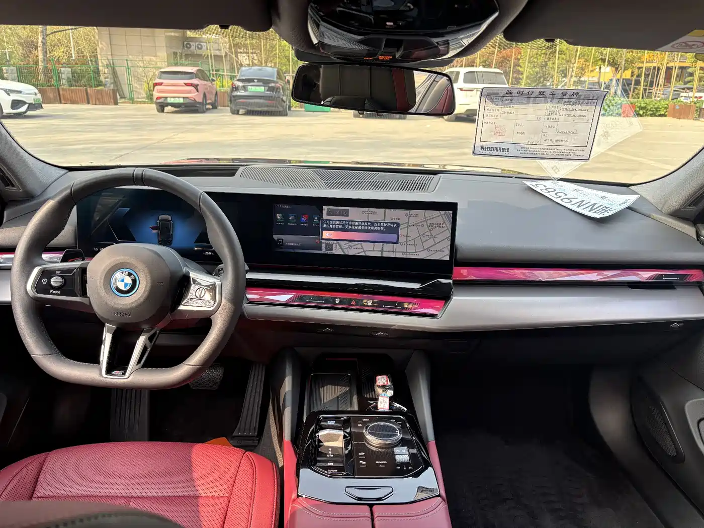 BMW I5