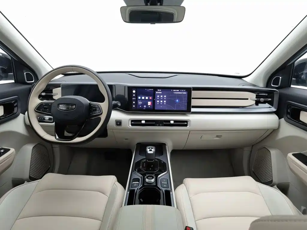 Фото 5 - Geely ICON
