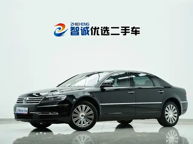  Volkswagen Phaeton 2011 4.2L V8 4-seat Extended Individual Edition
