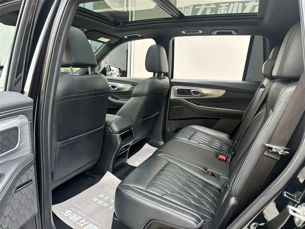 GAC Trumpchi Trumpchi GS8 2022 Pilot Series 2.0TGDI 2WD Luxury Smart Connect Edition (7-Seater) фото 7