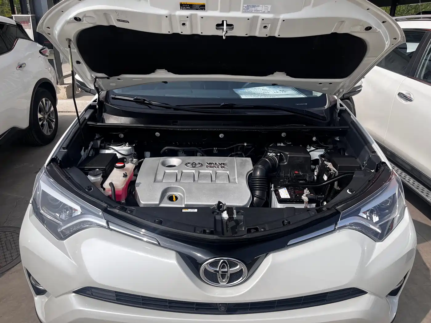 Toyota RAV4 Rongfang 2016 2.0L CVT 2WD Smart (China V) фото 16