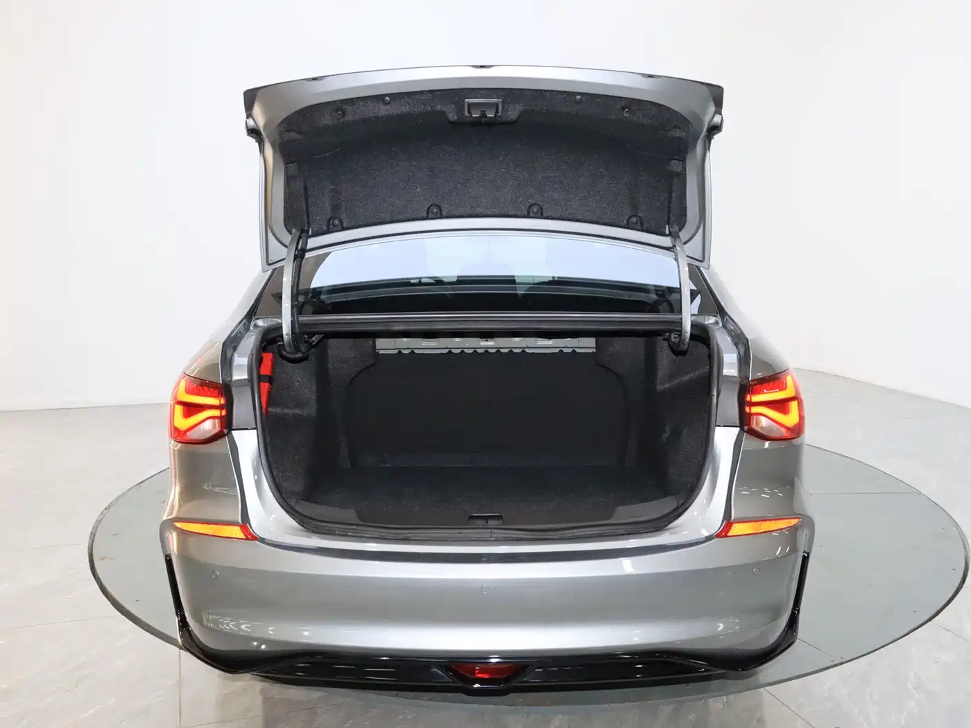 Chevrolet Monza 2023 1.5L Dual-Clutch Enjoyment Edition фото 12