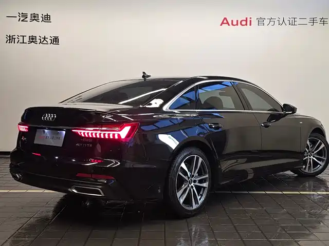 Audi A6L 2022 40 TFSI Luxury Dynamic — фото 3