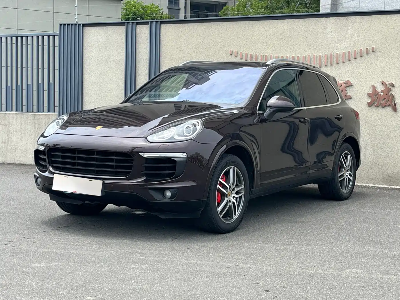 Фото 1 - Porsche Cayenne